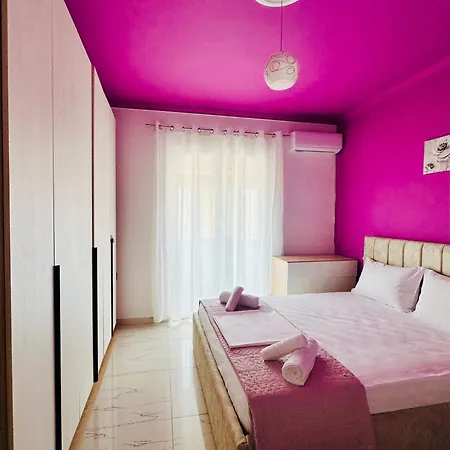 7 View Apartment
